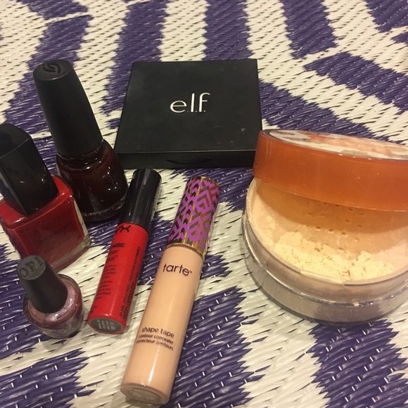 Make up bundle - Picture 3 of 3